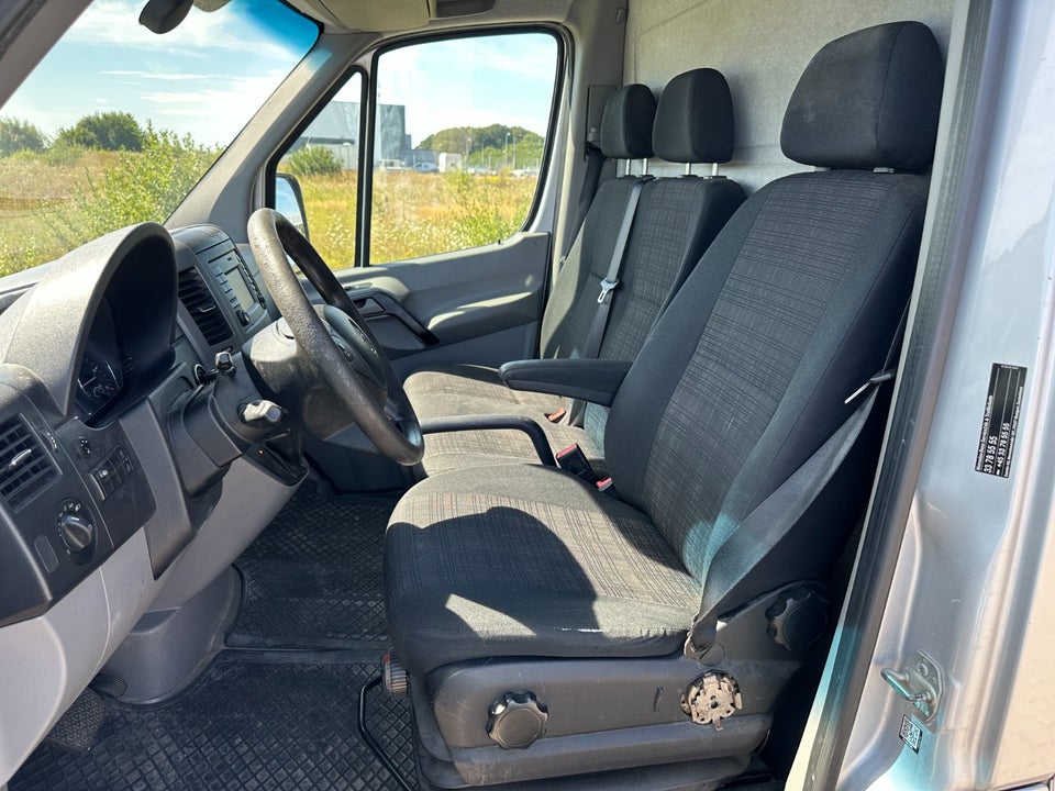 Mercedes Sprinter 319 3,0 CDi R2 Kassevogn aut. 5d