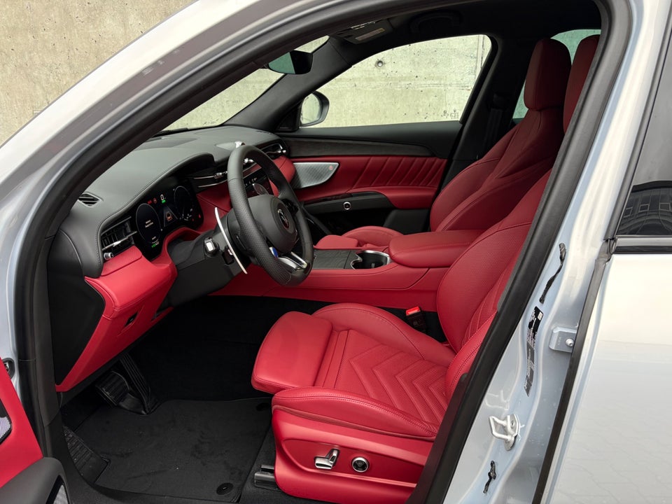 Maserati Grecale Folgore 5d