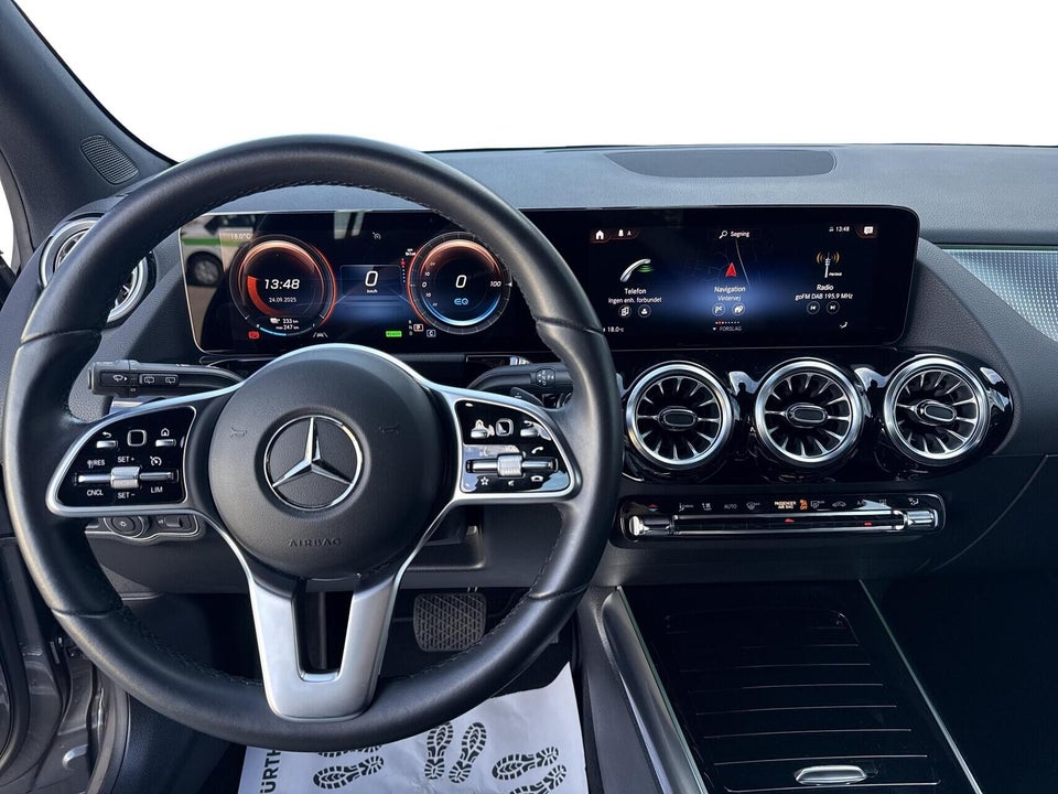 Mercedes EQA250 Progressive 5d