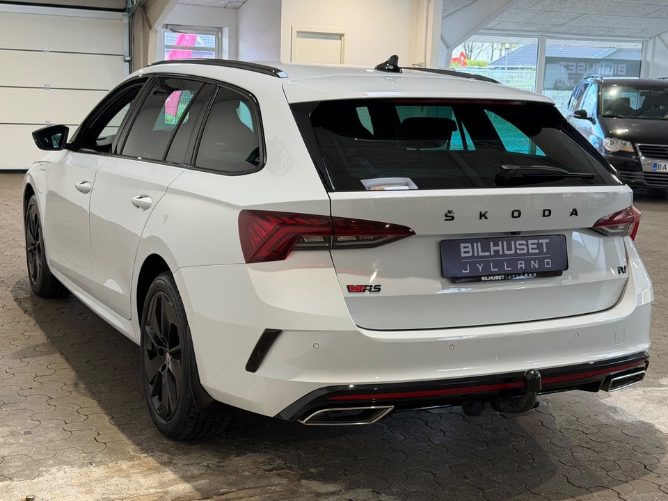 Skoda Octavia 1,4 TSi iV RS Combi DSG 5d