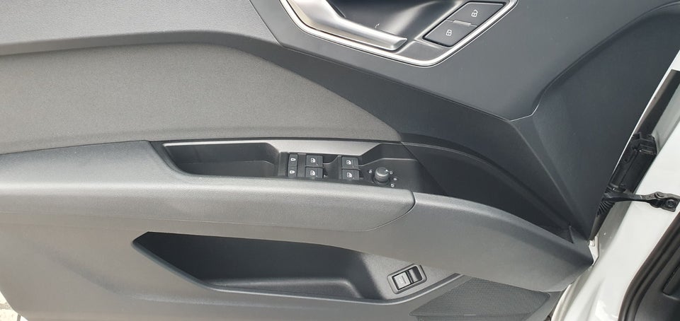 Audi Q4 e-tron 40 Attitude 5d