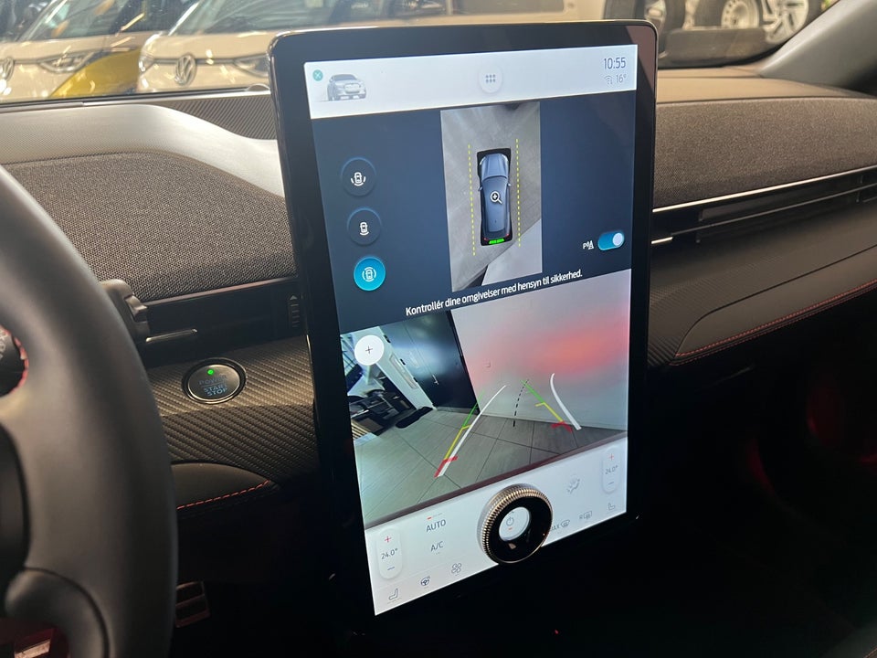 Ford Mustang Mach-E 73 Premium Standard Range AWD 5d