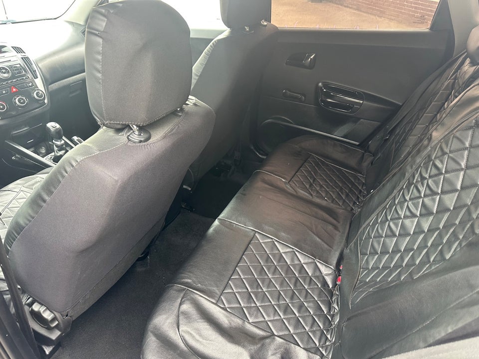 Kia Ceed 1,6 CRDi 115 Active SW 5d