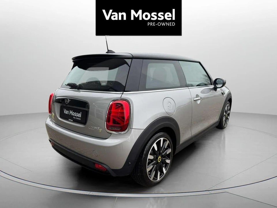 MINI Cooper SE Edition Premium Plus 3d