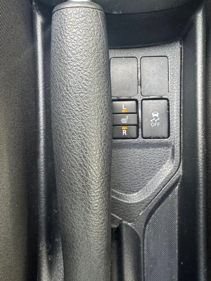 Toyota Yaris 1,0 VVT-i T2 Premium 5d