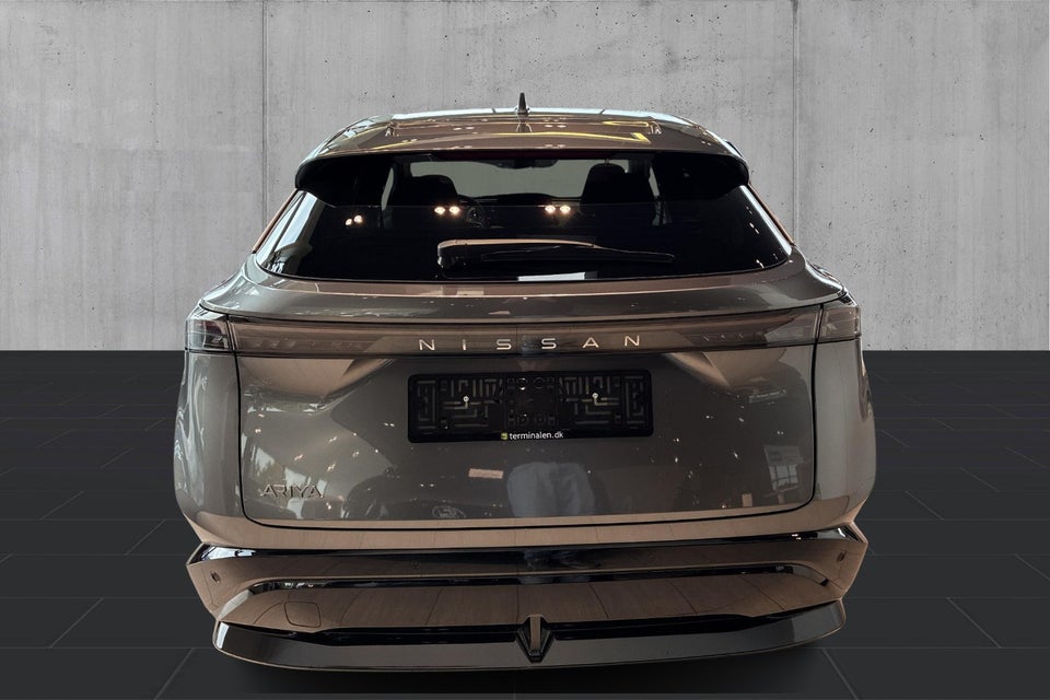 Nissan Ariya 63 Engage+ 5d