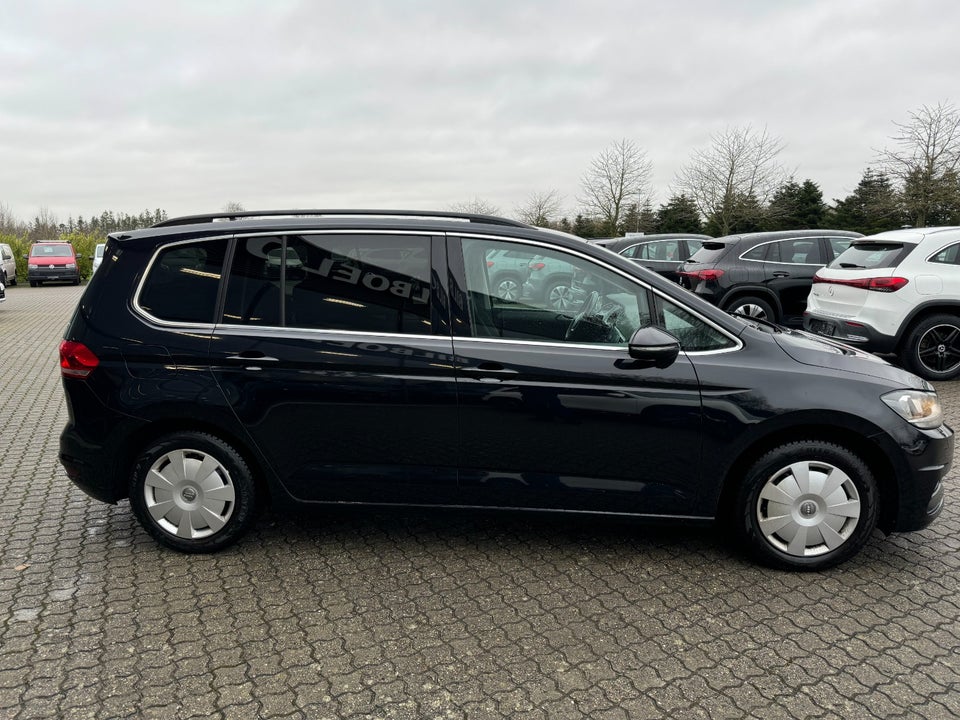 VW Touran 1,6 TDi 115 Comfortline 7prs 5d