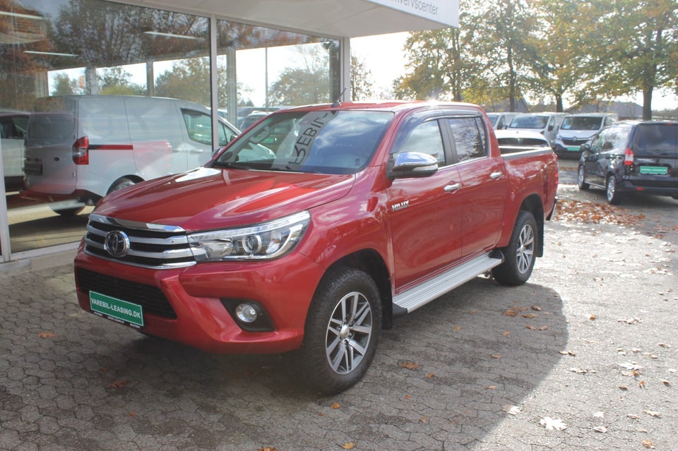 Toyota HiLux 2,4 D-4D 150 T4 Db.Kab aut. 4x4 4d