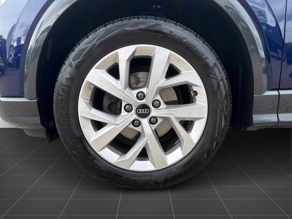 Audi Q2 35 TFSi Prestige S-tr. 5d
