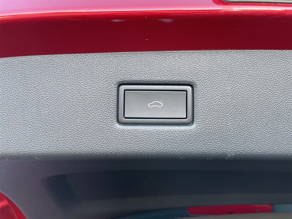 Ford Explorer 82 Premium Extended Range 5d