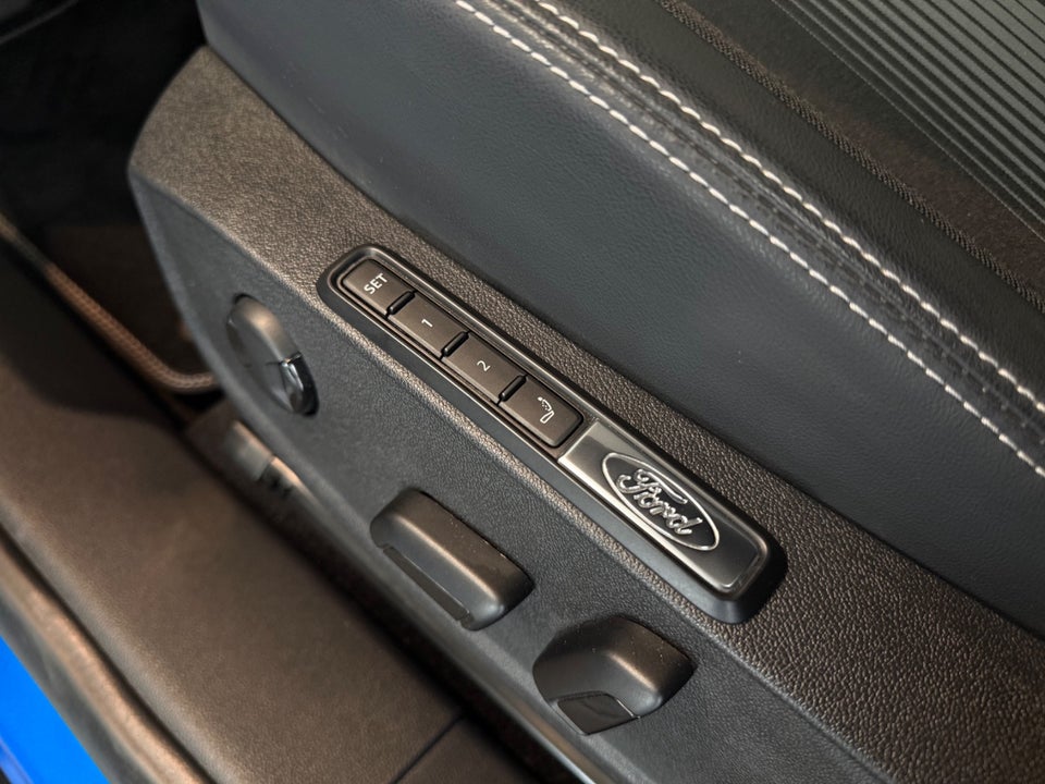 Ford Capri 77 Select Extended Range 5d