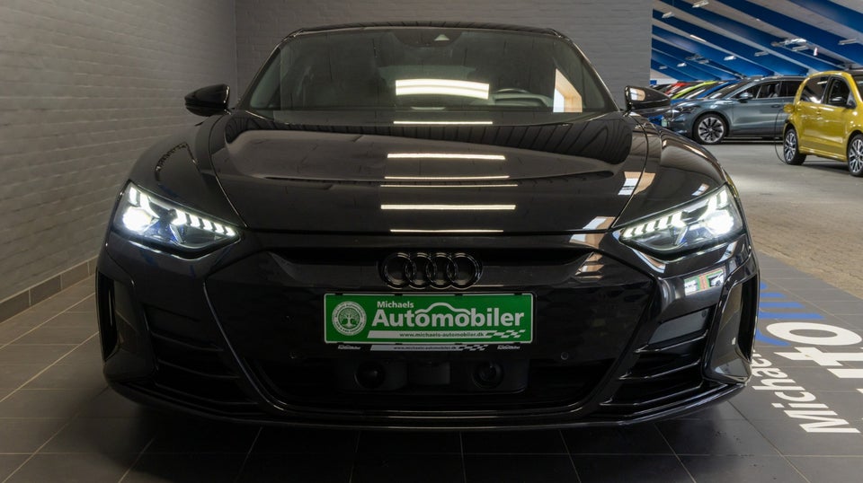 Audi e-tron GT quattro 4d