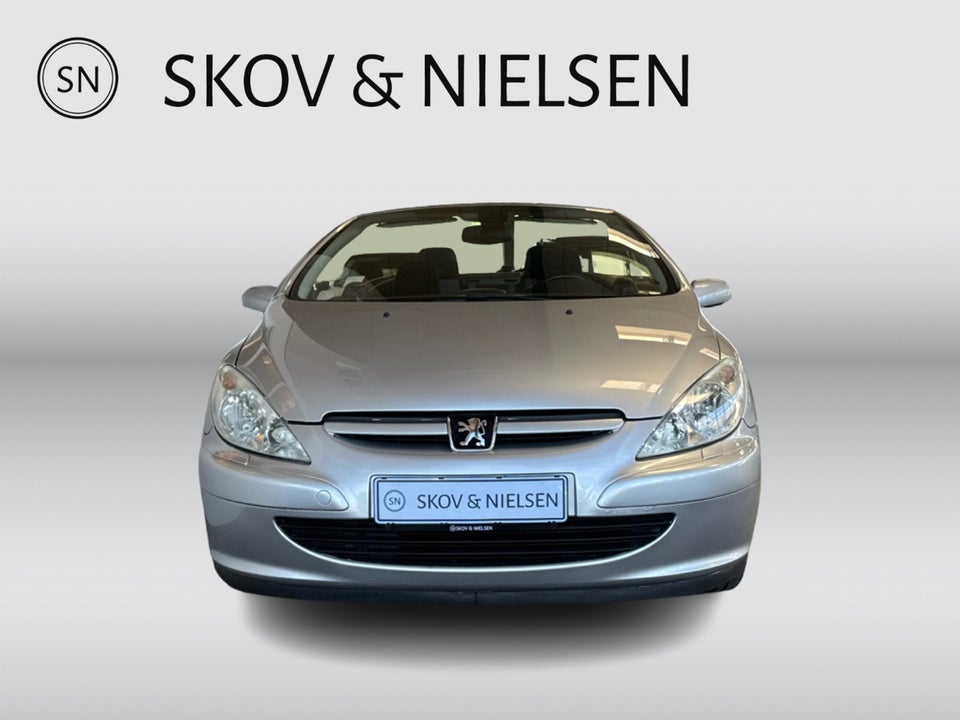 Peugeot 307 2,0 16V CC 2d