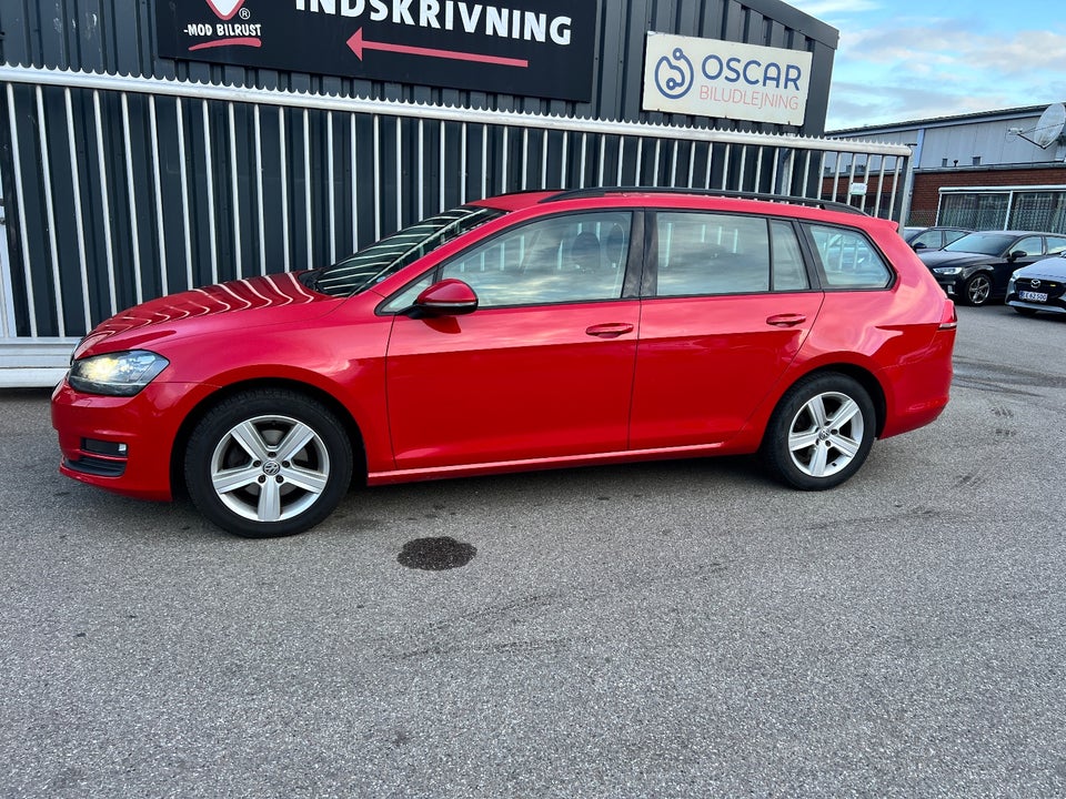 VW Golf VII 1,6 TDi 110 Comfortline Variant DSG BM 5d