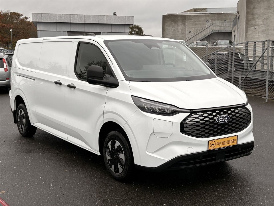 Ford E-Transit Custom 320L 64 Trend