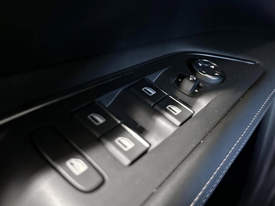 Peugeot 3008 1,6 Hybrid Allure Pack EAT8 5d