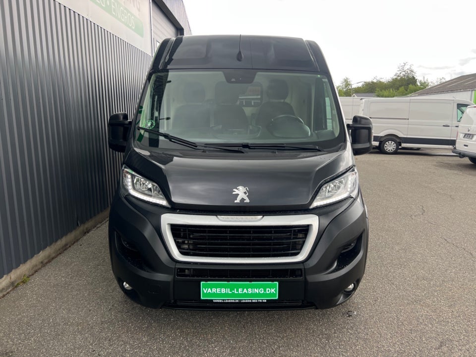 Peugeot Boxer 335 2,2 BlueHDi 165 L2H2 Premium