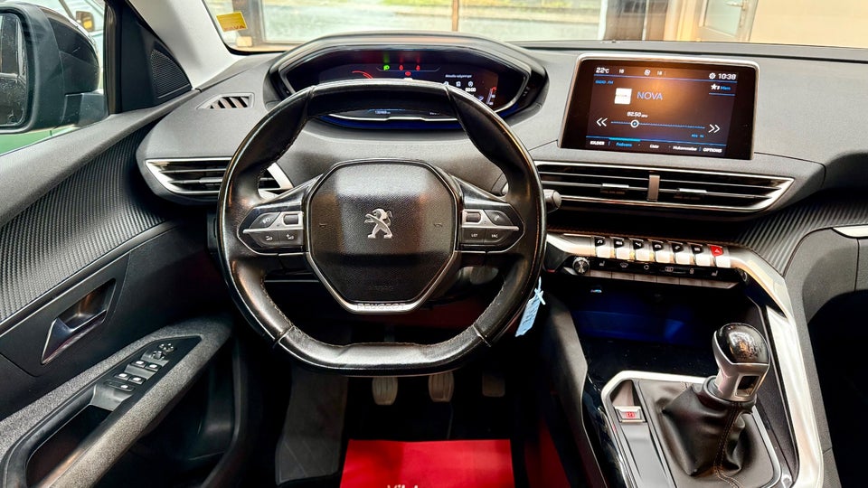 Peugeot 5008 1,5 BlueHDi 130 Allure 7prs 5d