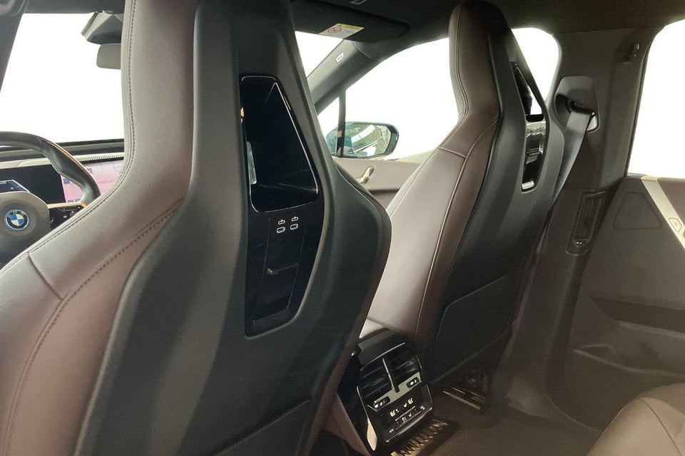 BMW iX xDrive40 5d