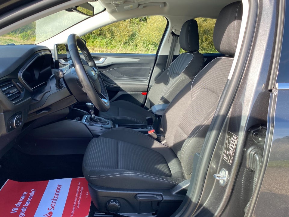 Ford Focus 1,0 EcoBoost mHEV Titanium 5d
