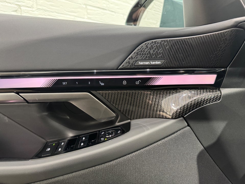 BMW i5 xDrive40 Touring Fully Charged 5d