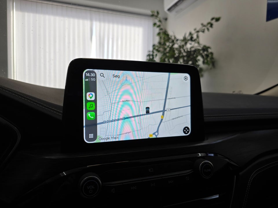 Ford Kuga 2,5 PHEV Vignale CVT 5d