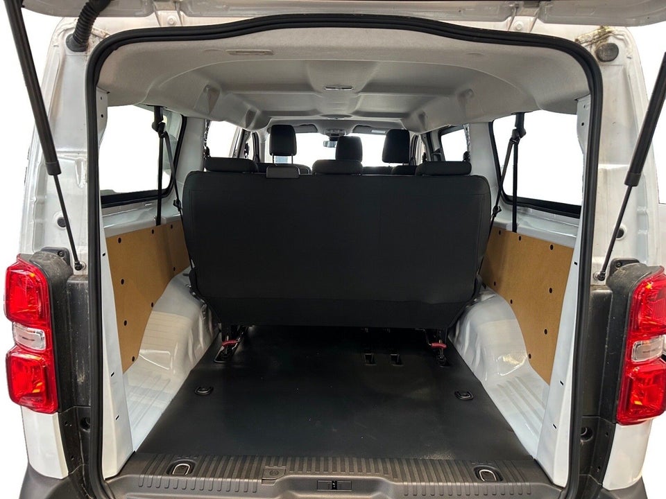 Peugeot e-Expert 75 L3 Combi 9prs