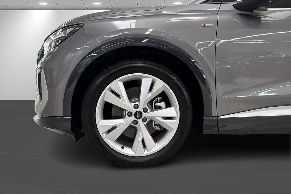 Audi Q4 e-tron 45 Progress Sportback 5d