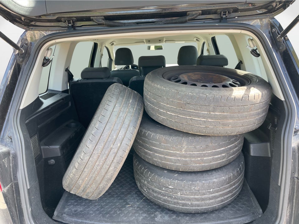 VW Touran 1,2 TSi 110 Trendline 7prs 5d