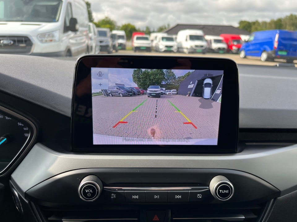 Ford Focus 1,5 EcoBlue Titanium stc. aut. Van 5d