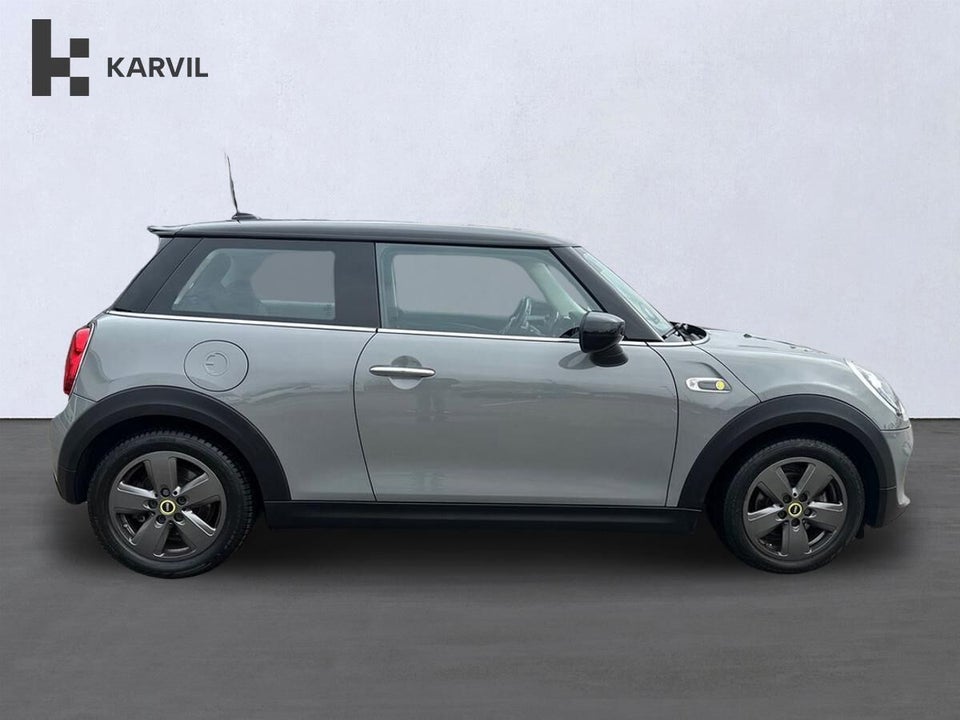 MINI Cooper SE Essential 3d