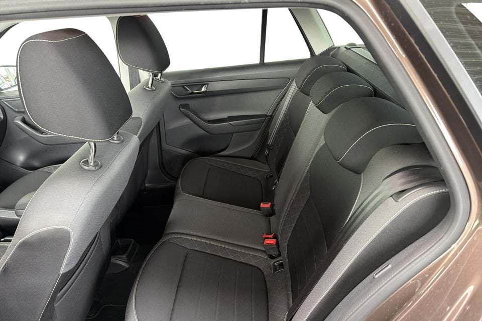 Skoda Fabia 1,0 MPi 75 Ambition 5d