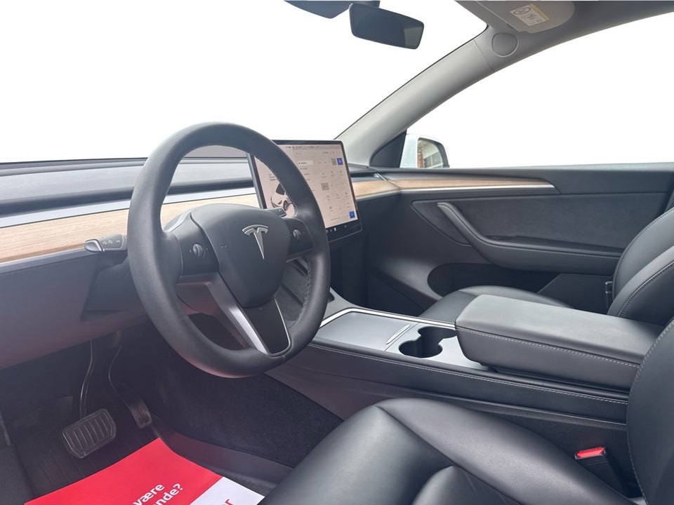 Tesla Model Y Long Range AWD 5d