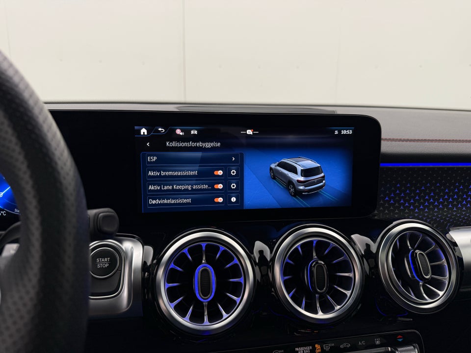 Mercedes EQB300 AMG Line 4Matic 7prs 5d