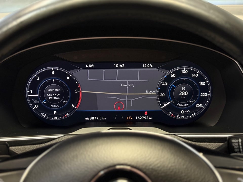 VW Passat 2,0 TDi 150 Highline Premium Variant DSG 5d