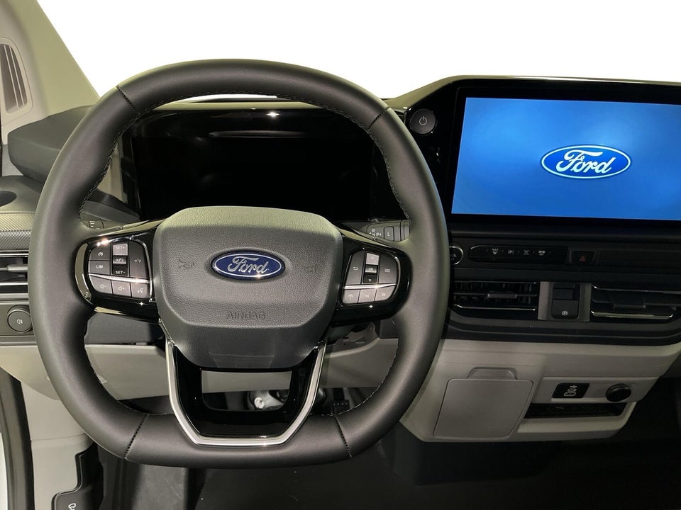 Ford E-Transit Custom 320S 64 Limited