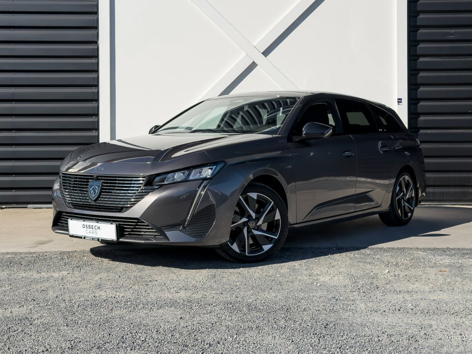 Peugeot 308 1,6 Hybrid First Selection+ EAT8 5d