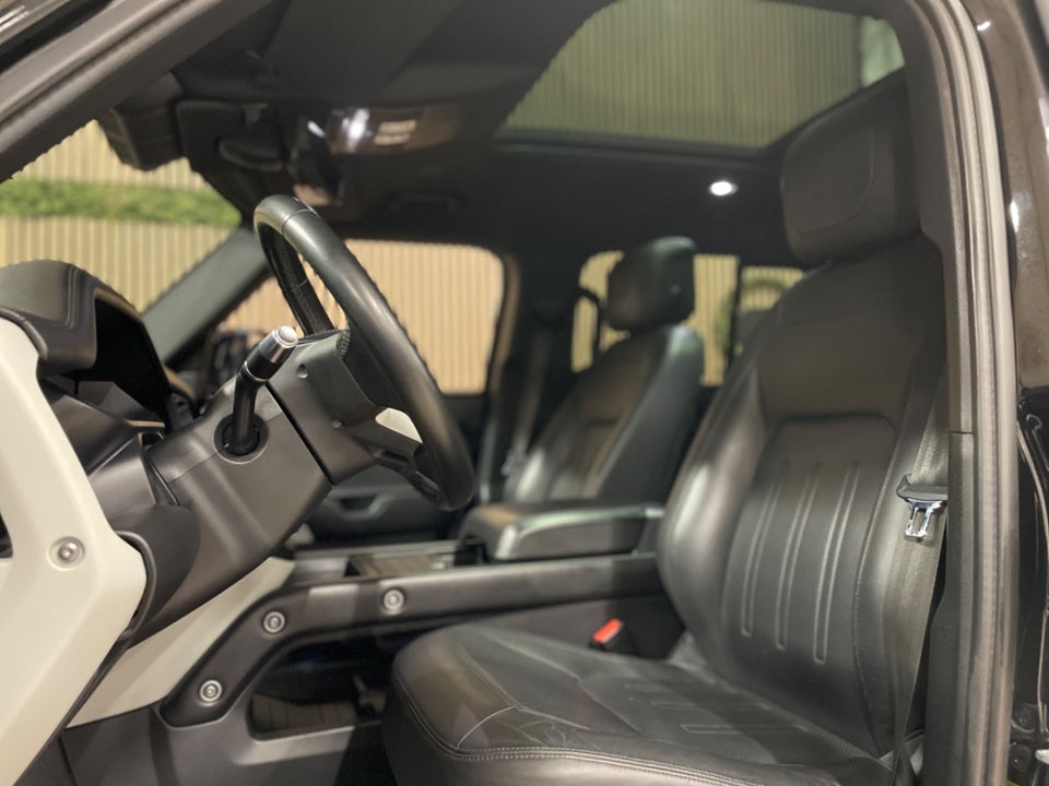 Land Rover Defender 110 3,0 D250 Hard Top HSE aut. Van 5d