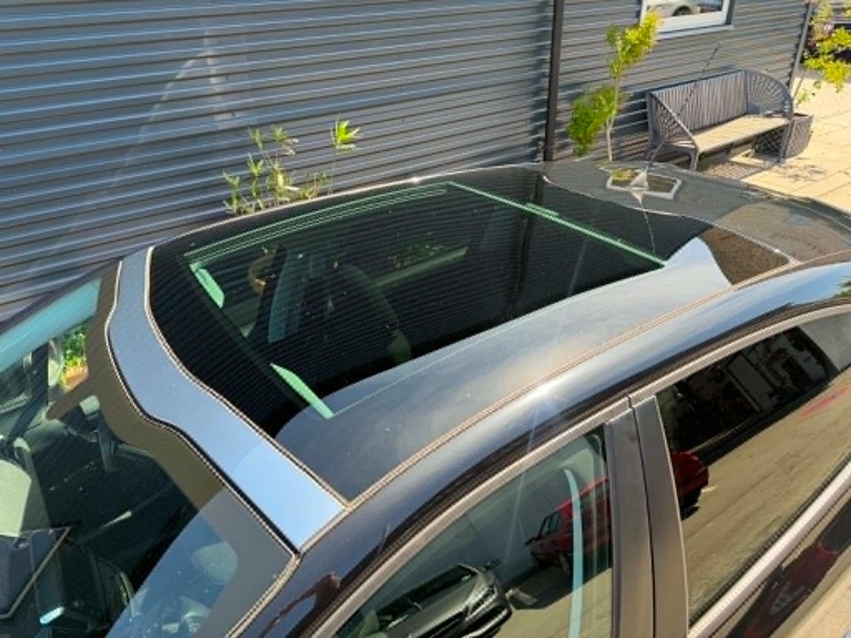 Peugeot 208 1,2 VTi 82 Intense 5d