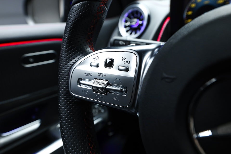 Mercedes EQB350 AMG Line 4Matic 5d