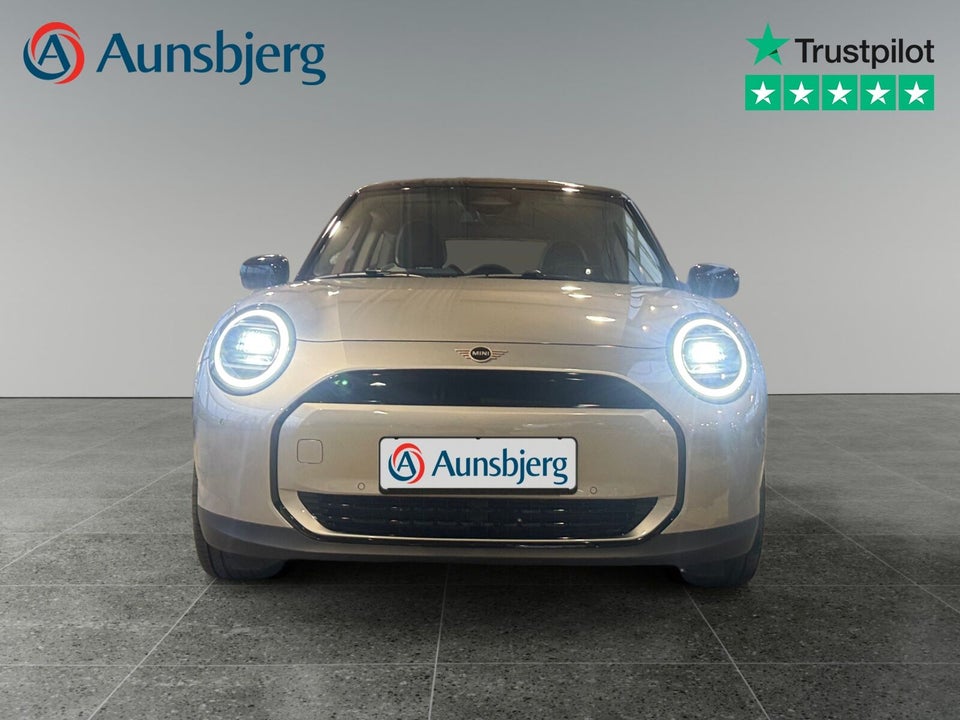 MINI Cooper E Classic Trim S 3d