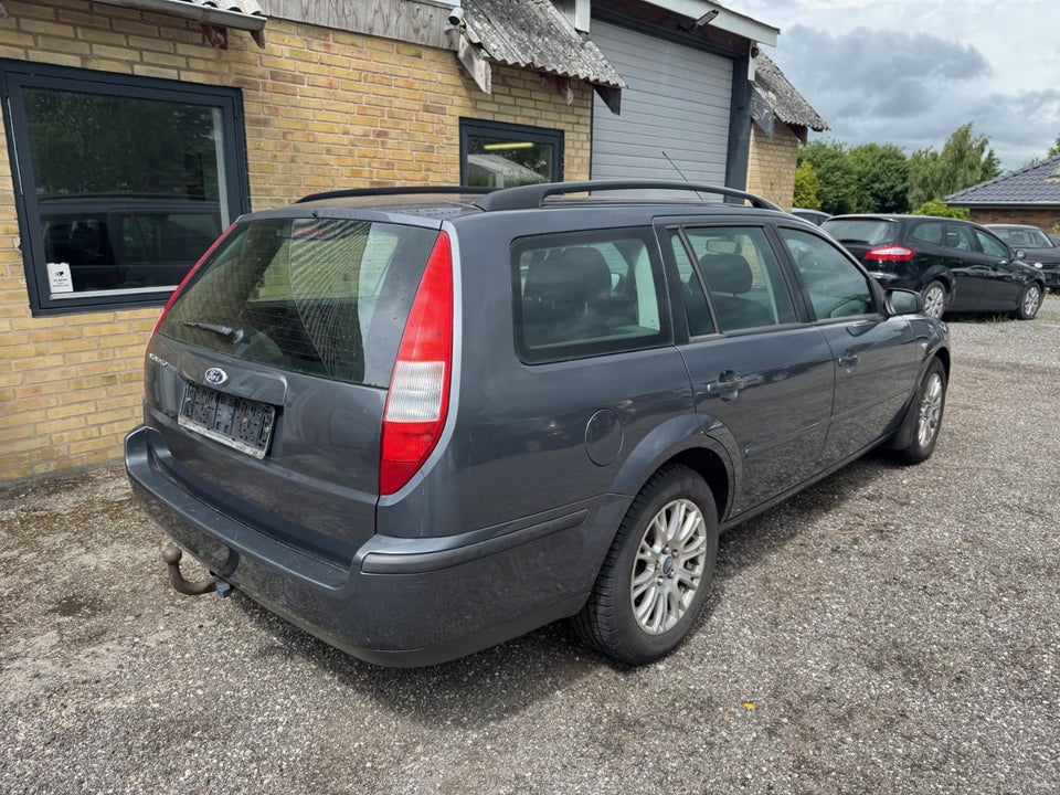 Ford Mondeo 2,0 Ambiente stc. 5d