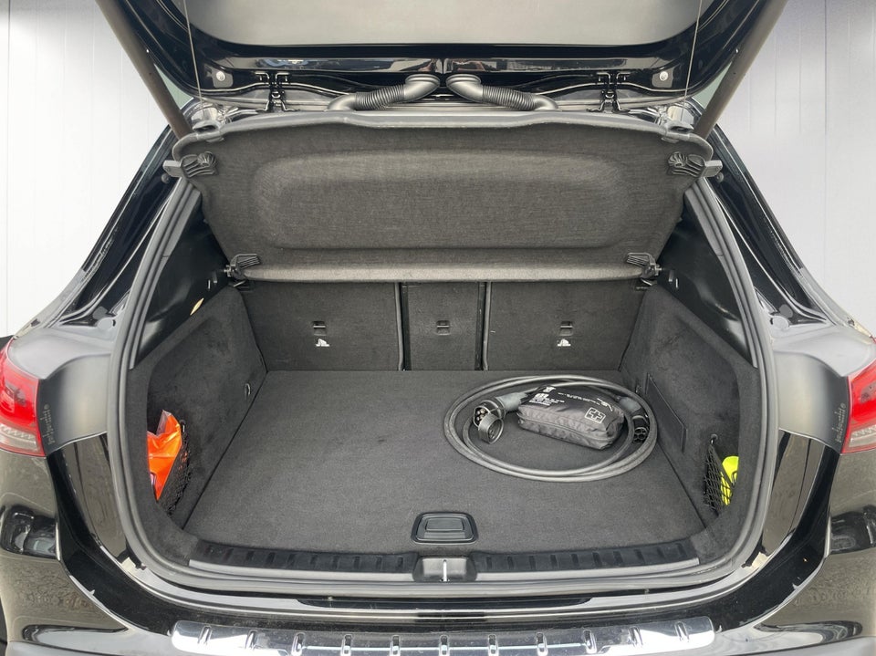 Mercedes EQA250 Sport 5d