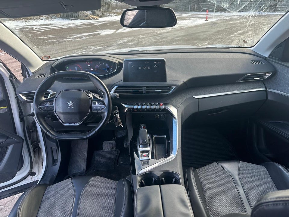 Peugeot 5008 1,6 BlueHDi 120 Allure EAT6 7prs 5d