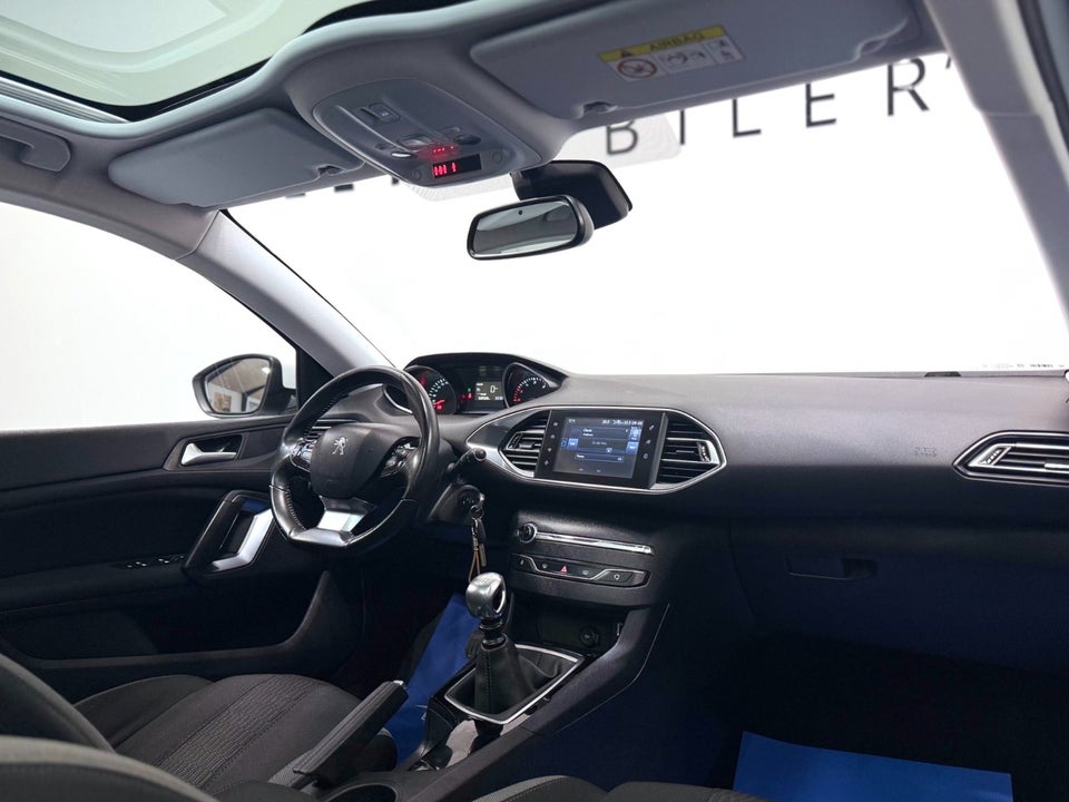 Peugeot 308 1,6 BlueHDi 120 Style 5d