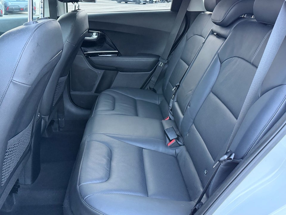 Kia Niro 1,6 PHEV Advance DCT 5d