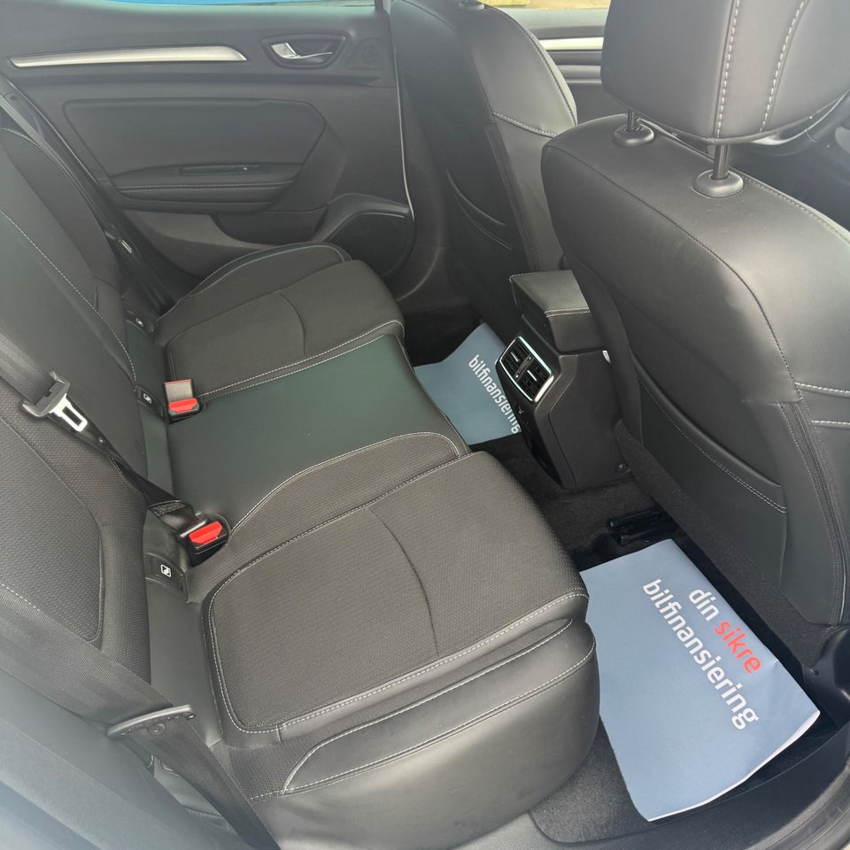 Renault Megane IV 1,6 E-Tech Intens 5d