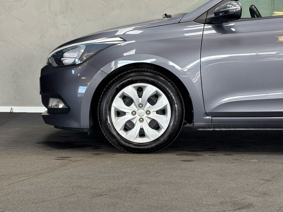 Hyundai i20 1,25 Vision 5d