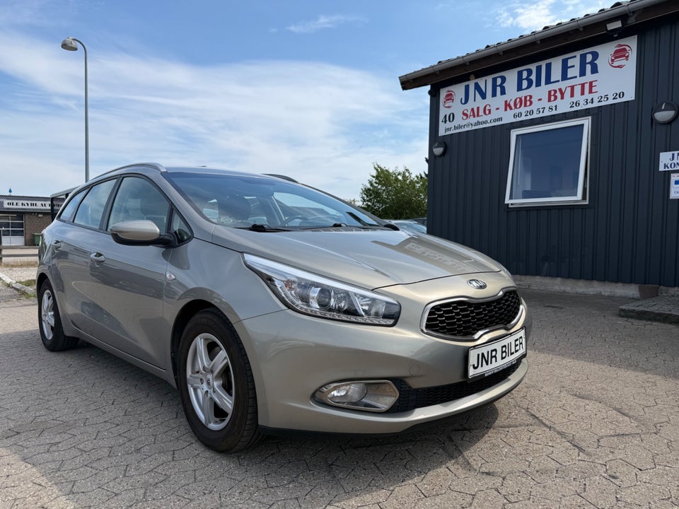 Kia Ceed 1,6 CRDi 128 Active SW 5d
