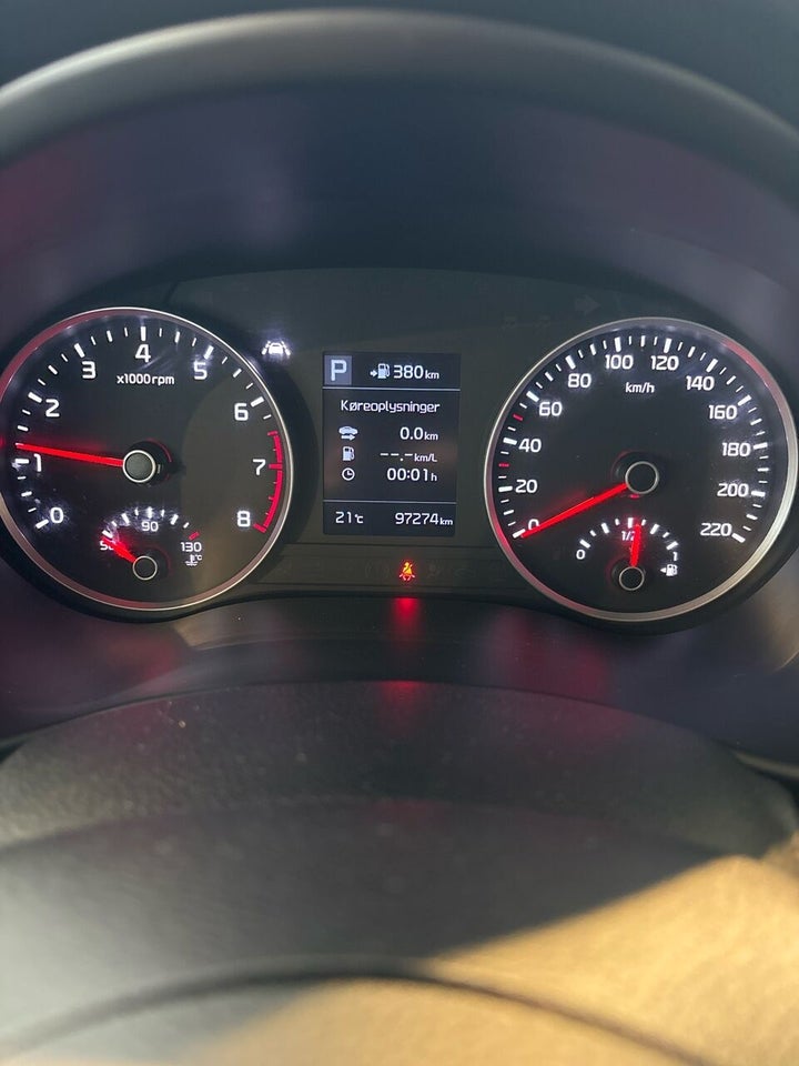 Kia Stonic 1,0 T-GDi Attraction+ DCT 5d